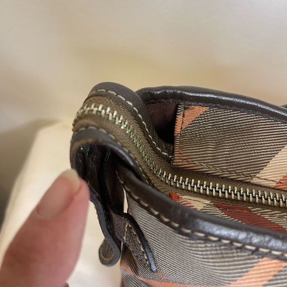 Burberry Blue Label Nova Check Tote Bag - Picture 15 of 16